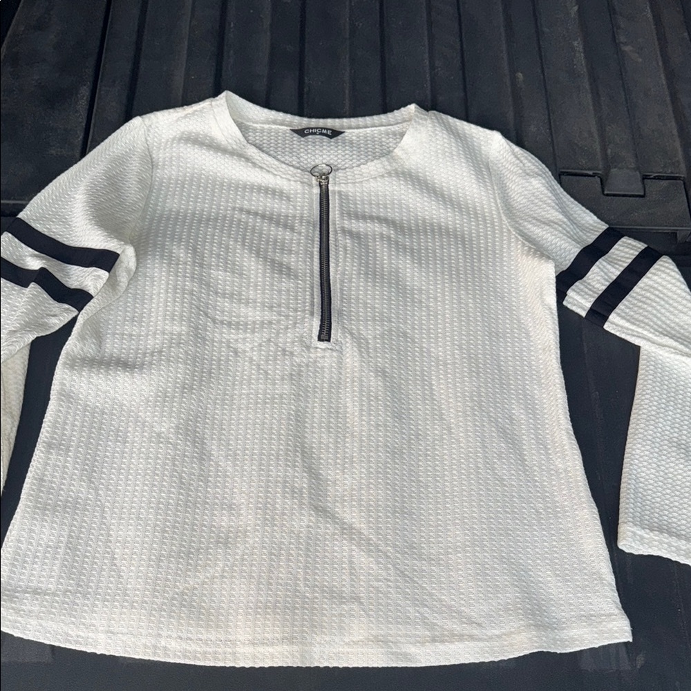 Chic White Textured Top with Black Accents